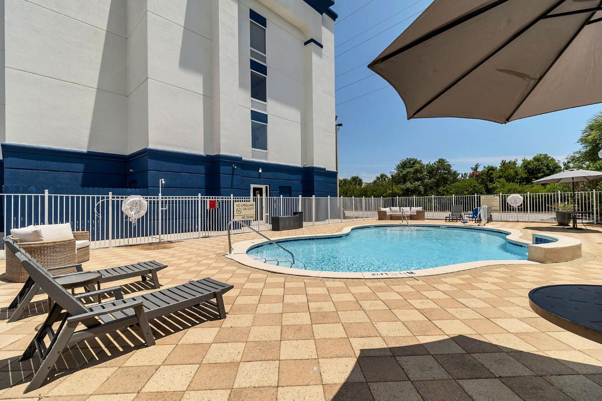 Holiday Inn Express & Suites Destin - Miramar Beach By Ihg Экстерьер фото