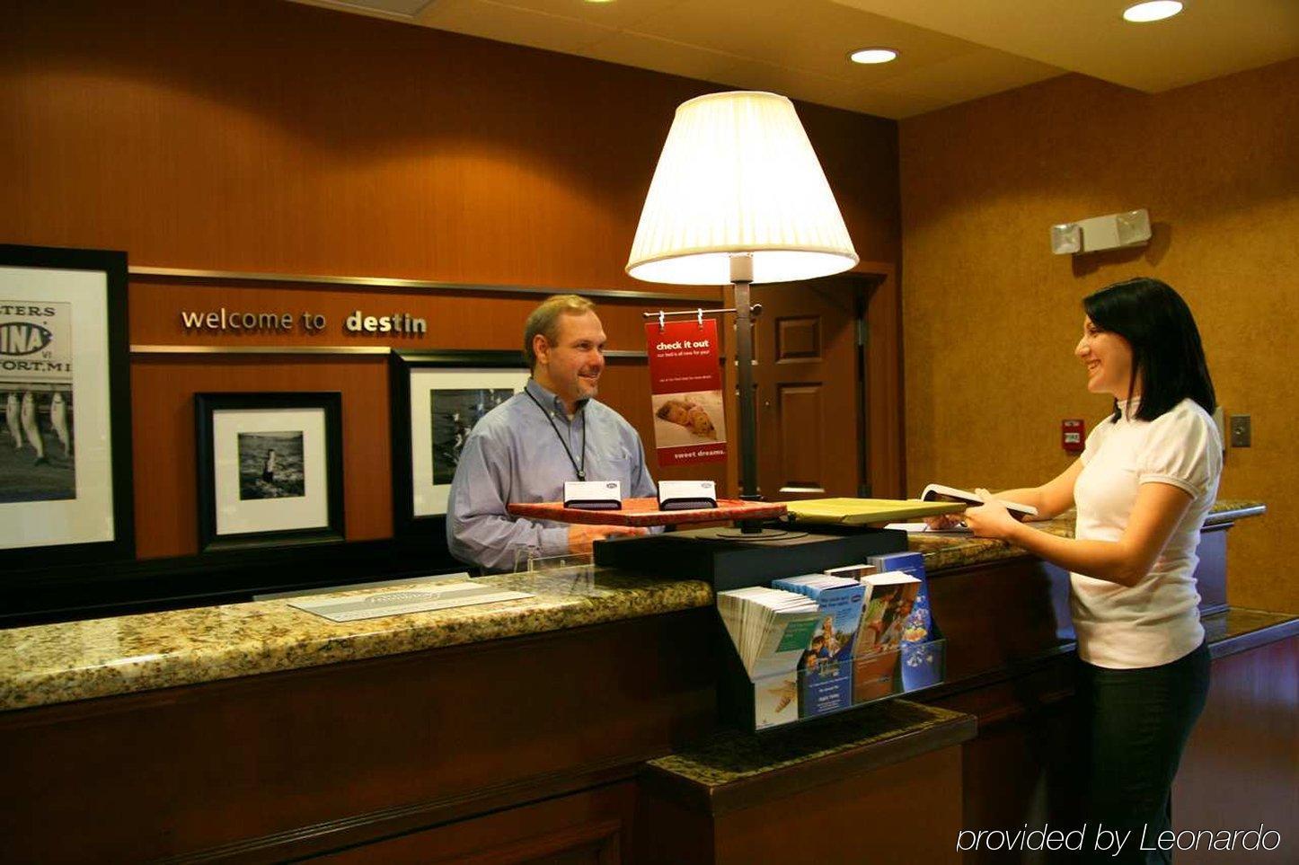 Holiday Inn Express & Suites Destin - Miramar Beach By Ihg Интерьер фото